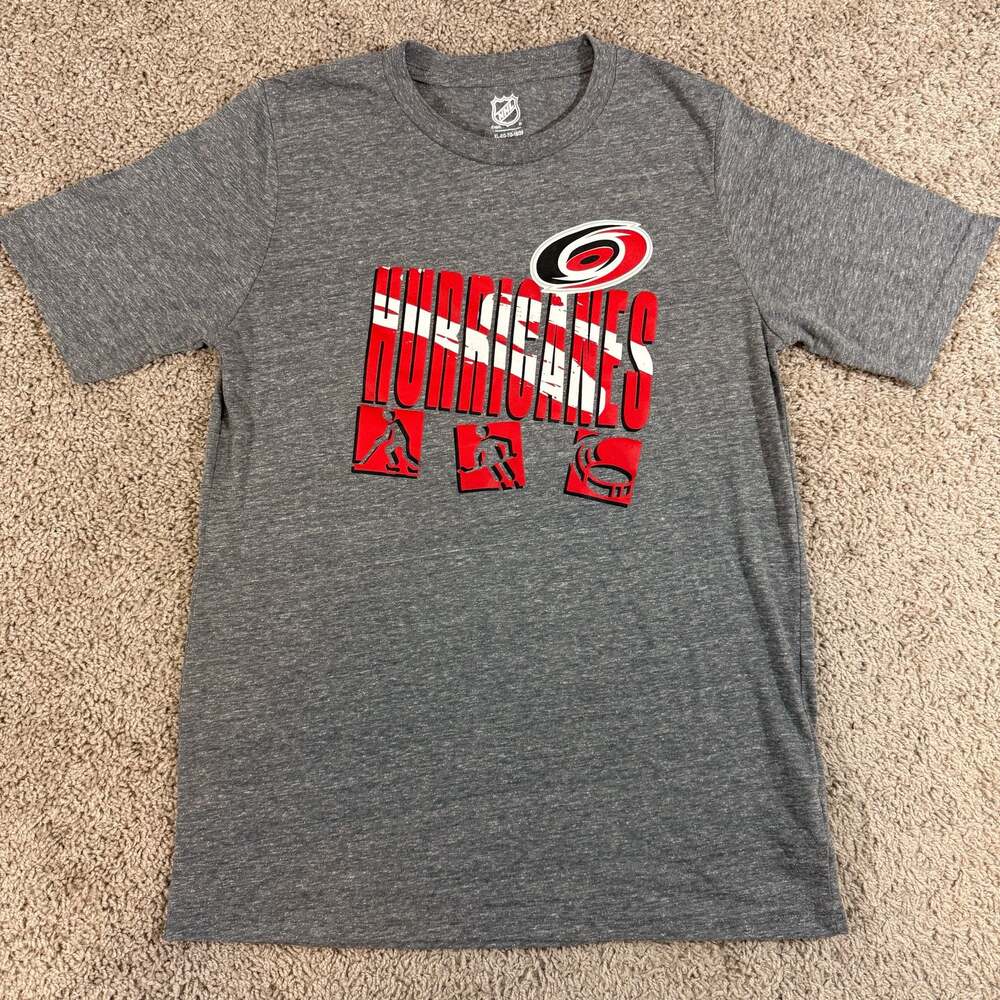 Carolina Hurricanes NHL Youth XL 18/20 Gray Graphic T Shirt Hockey Tee Logo